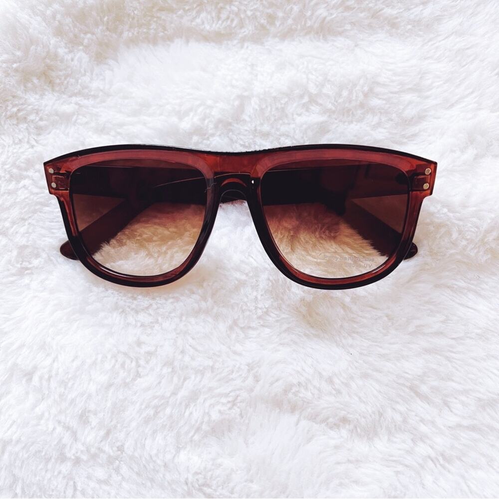 Stella Brown Classic Sunglasses